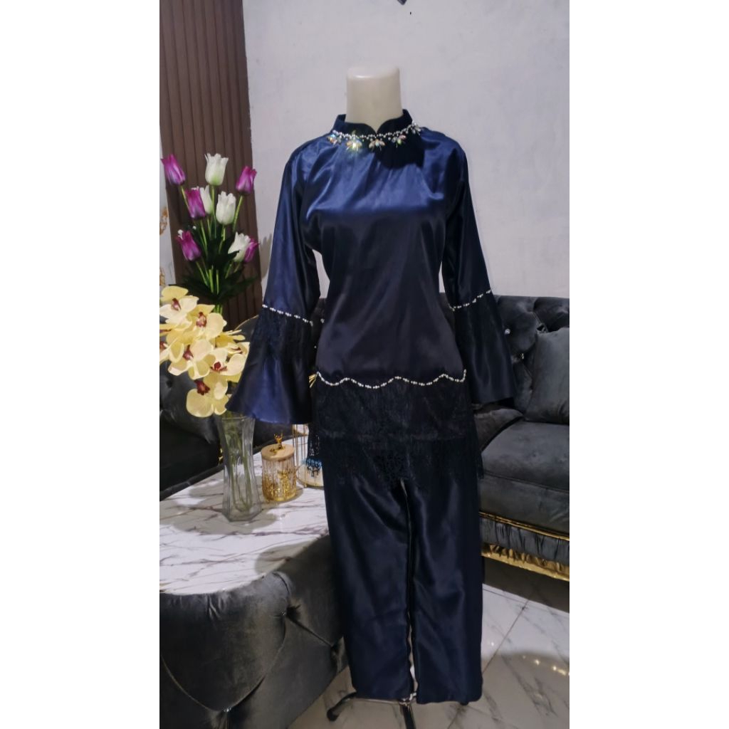 baju kurung Melayu set celana