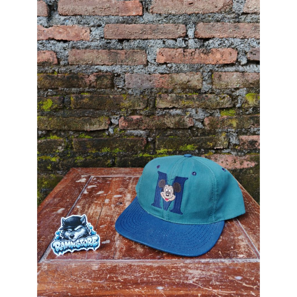 topi mickey mouse vintage