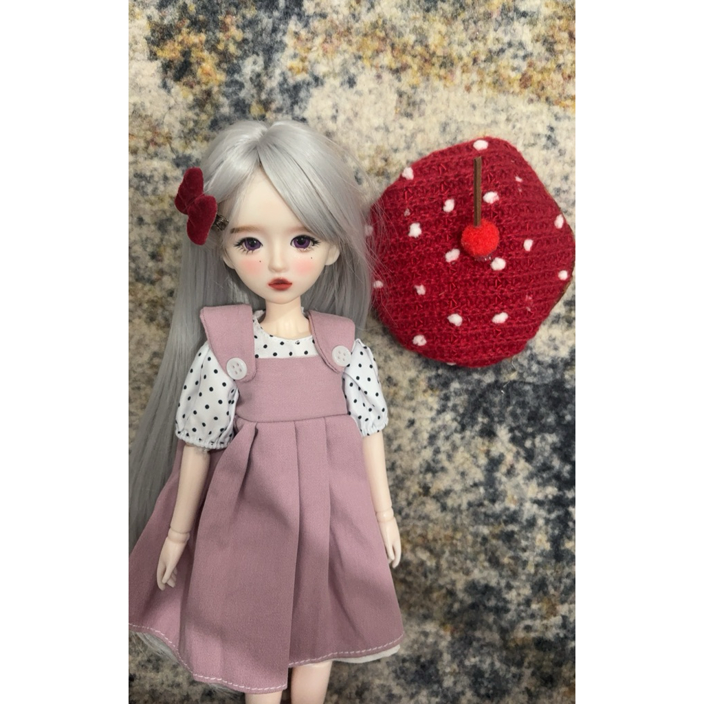 BJD / Ball Jointed Doll 30cm