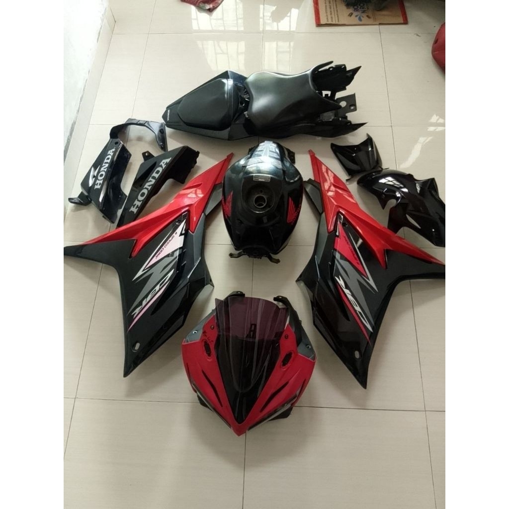 Body set CBR 150R K45G - Cover Body CBR 150R facelift Original