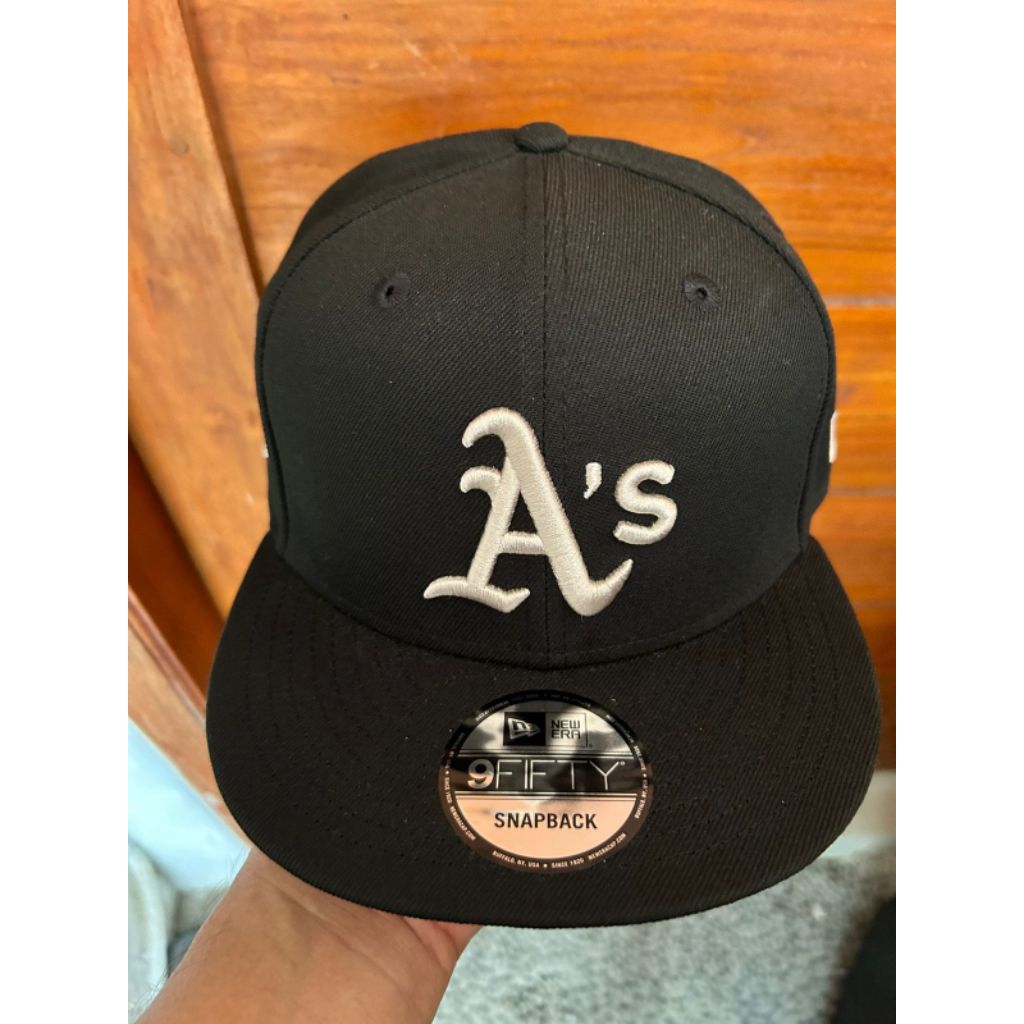 New era 950 full black logo