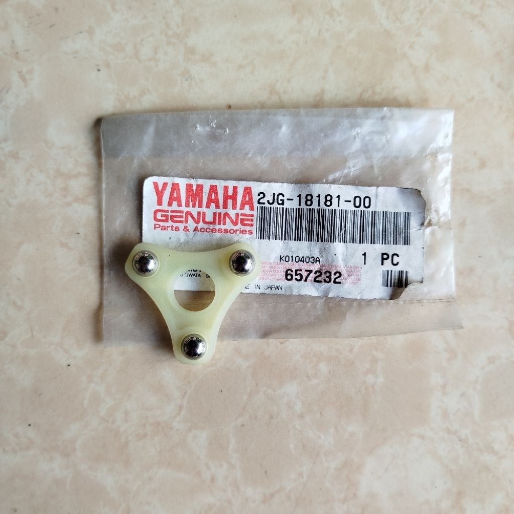 Pelor Segitiga Persneling Stut As Operan Gigi Alfa Force FIZR F1ZR Original YGP 2JG-18181-00