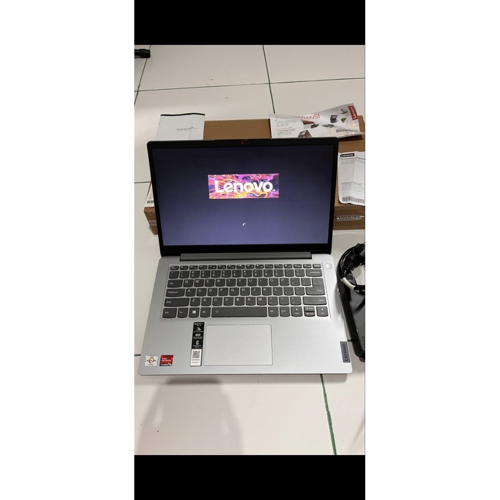 LAPTOP LENOVO IDEAPAD SLIM 1