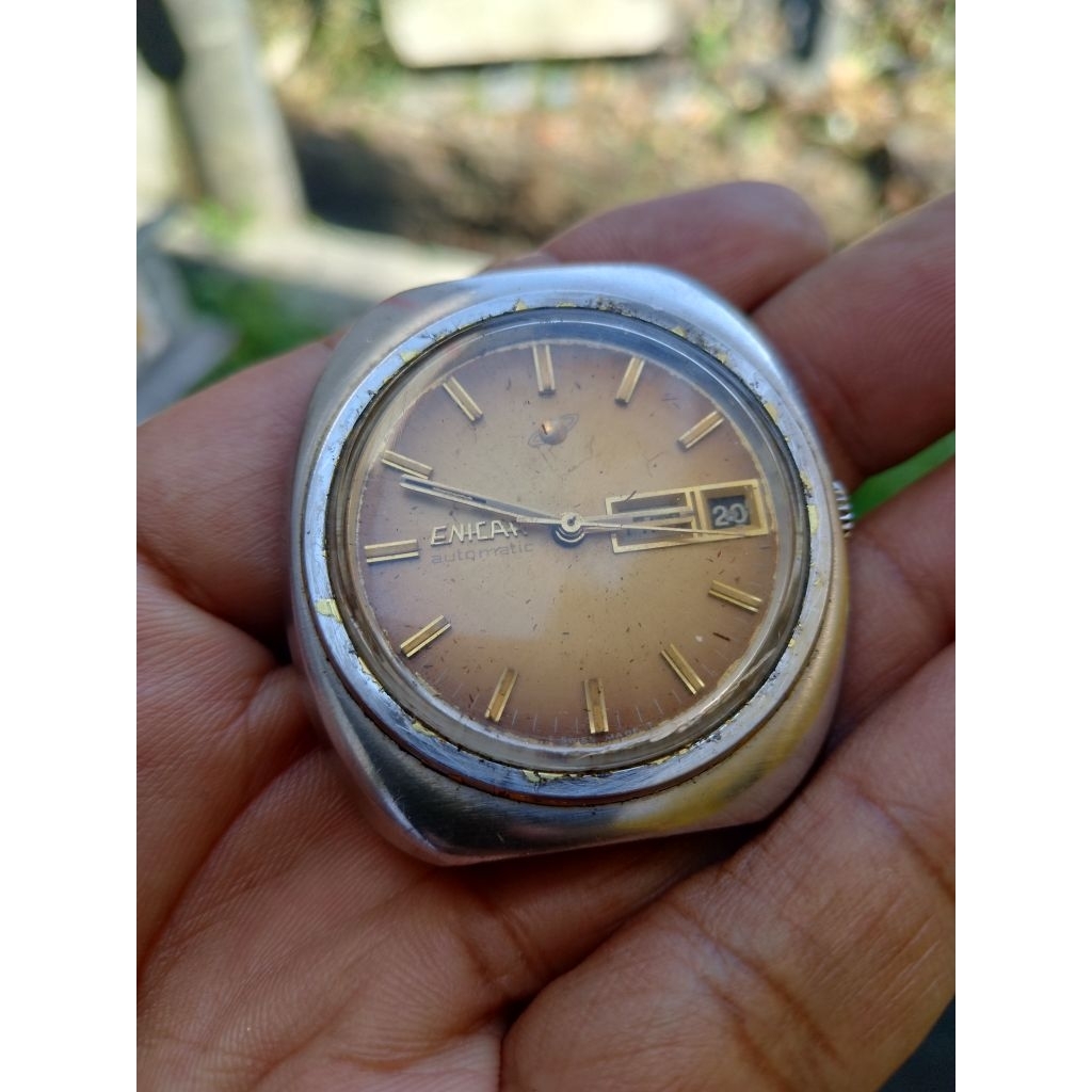 jam enicar otomatis swiss