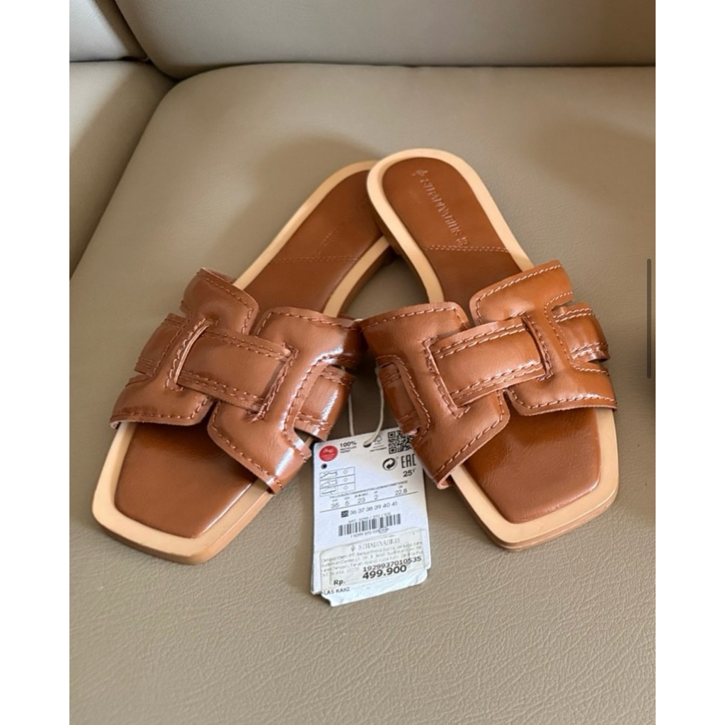 Sandal Brand Stradivarius