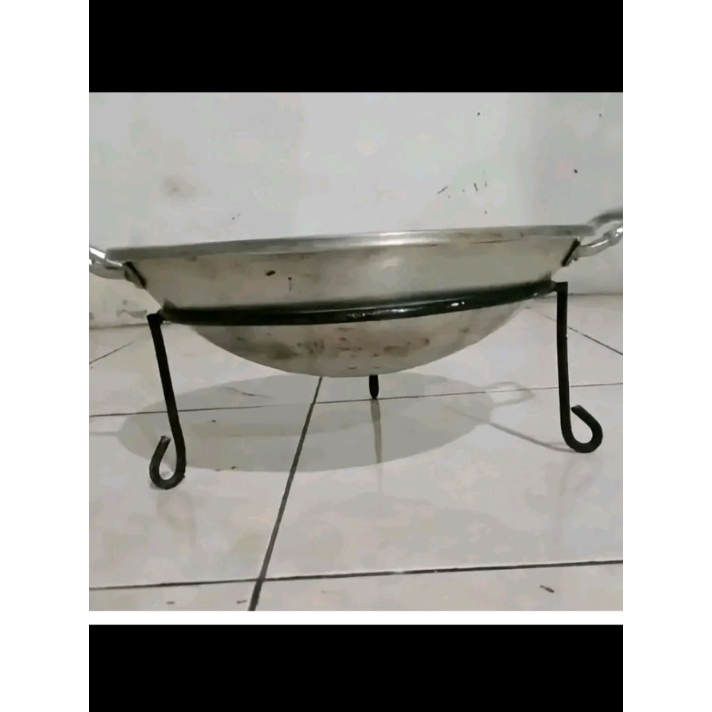 RAK WAJAN MINIMALIS, Rak Wajan Besi