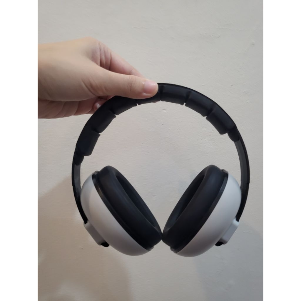 Preloved SCOORA Cronos Pro Baby Earmuff - Pelindung Telinga Bayi Anti Bising dengan Noise Reduction 