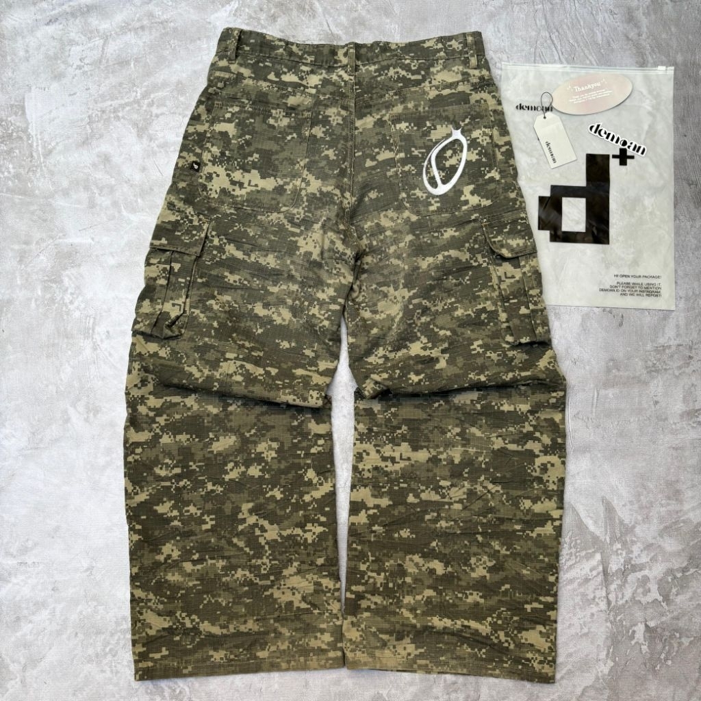 DEMOAN CARGO BAGGY PANTS Celana Green Hijau Size L 2 Second ORIGINAL