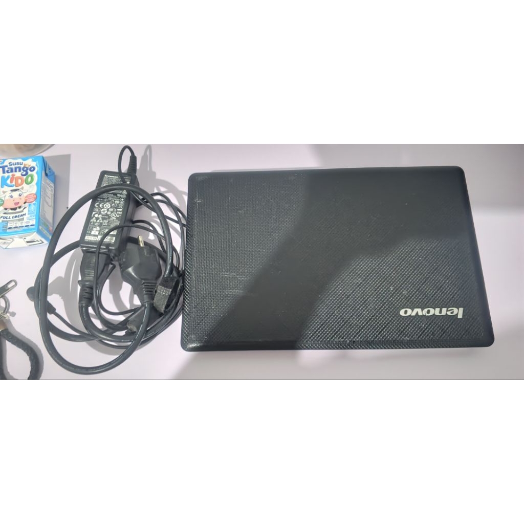 Netbook Notebook Laptop Lenovo S110 mini