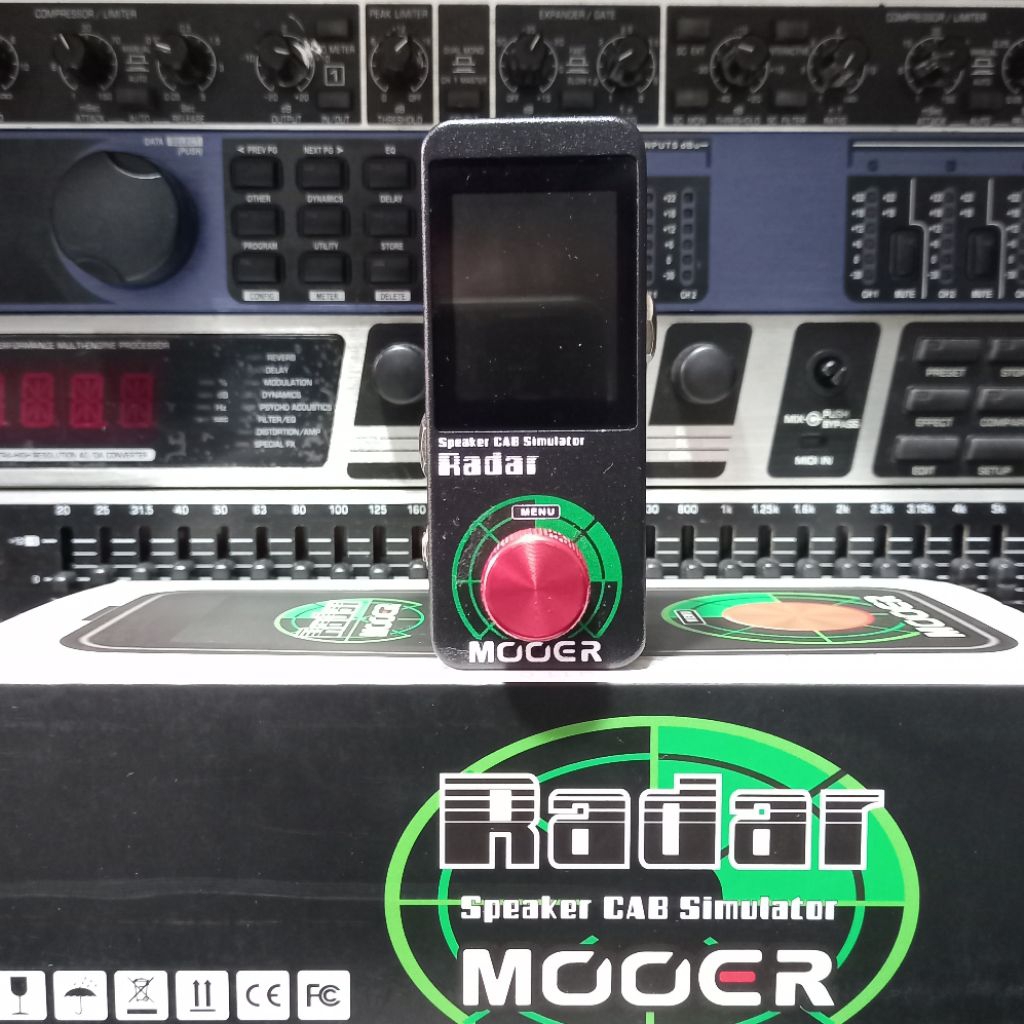 Mooer Radar Cabinet Simulator Efek Gitar