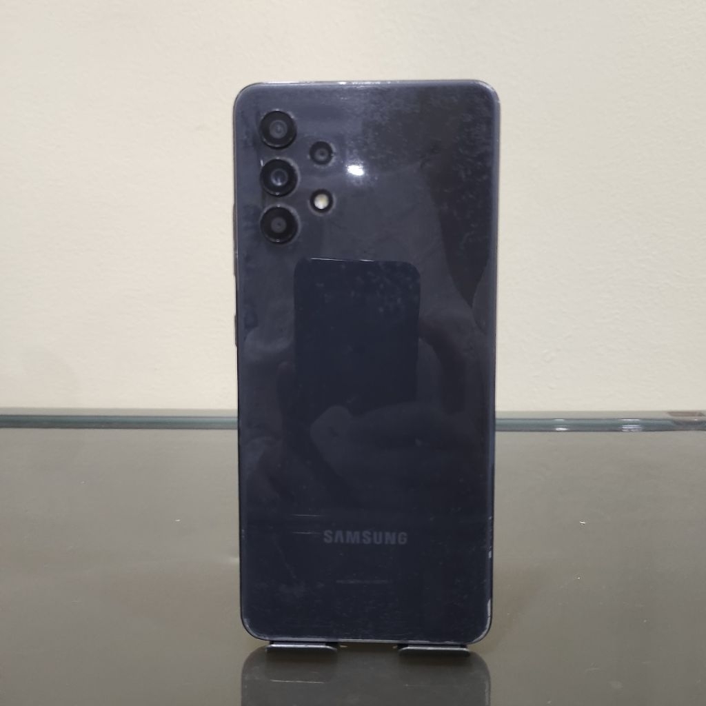 Handphone Samsung Galaxy A32 Ram 6 128 GB (Batangan, Tanpa Charger)