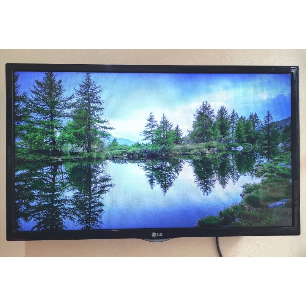 LG Led TV 32 Inch Analog TV+ Bracket TV (Inc. Packing Kayu)