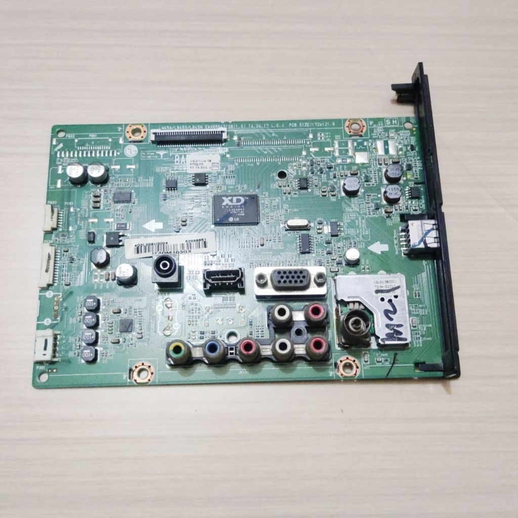 Motherboard board TV LG 24 inc 24LB452A sinyal masih analog