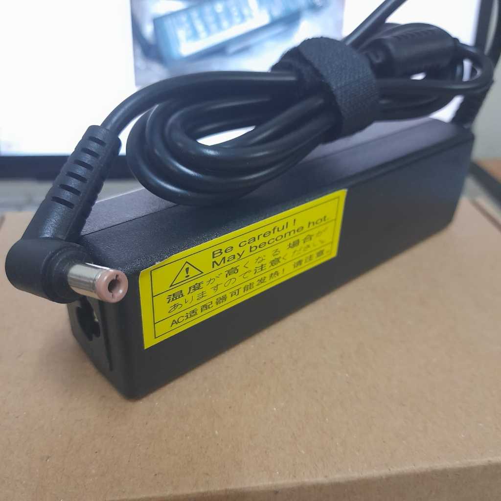 Adaptor Charger Original Laptop Fujitsu Lifebook U938/U9310 BARU BERGARANSI
