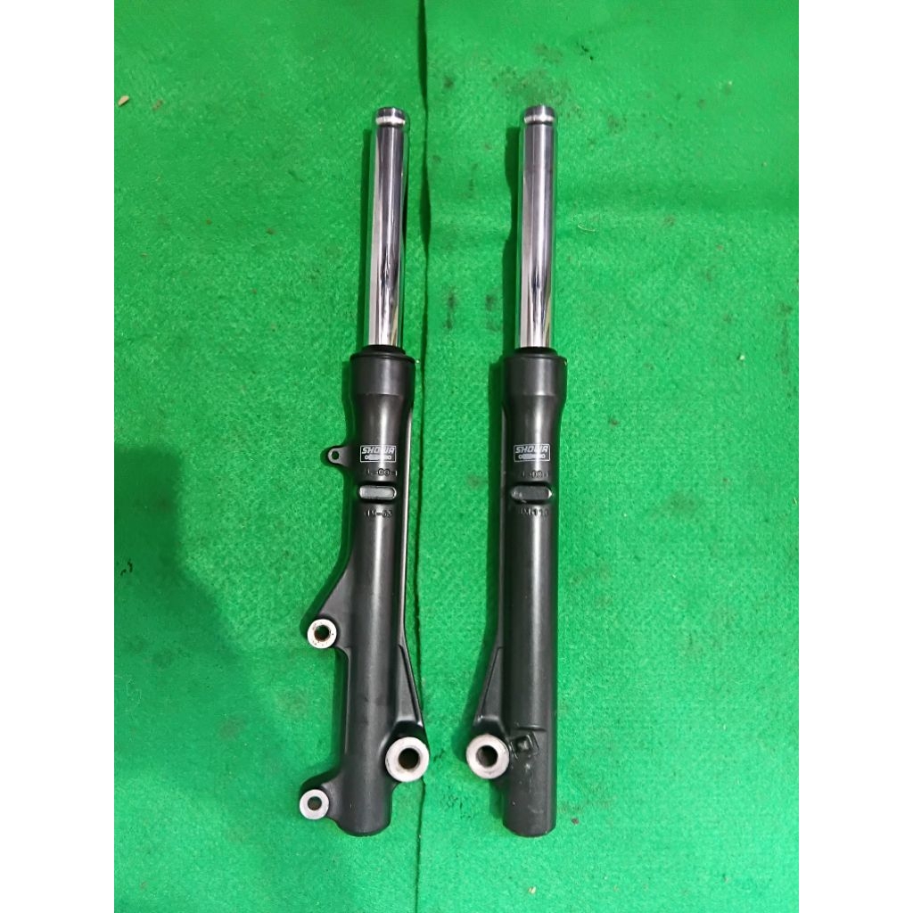 Shockbreaker Shockbraeker Suspensi Shock depan Honda Beat esp eco ori lepasan