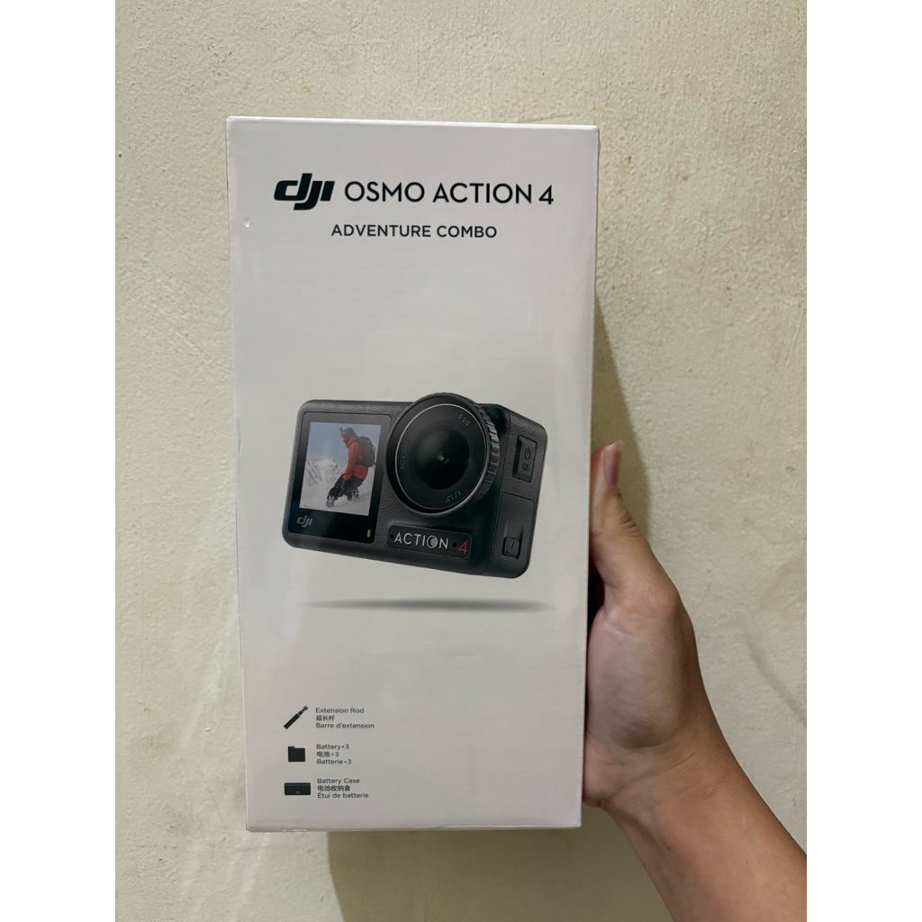 DJI OSMO ACTION 4 ADVENTURE COMBO NEW