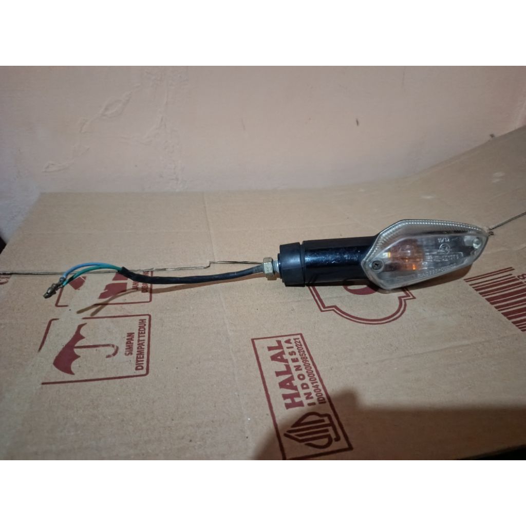 Lampu sein sen depan bagian kiri Cbr 150 R Fi original copotan