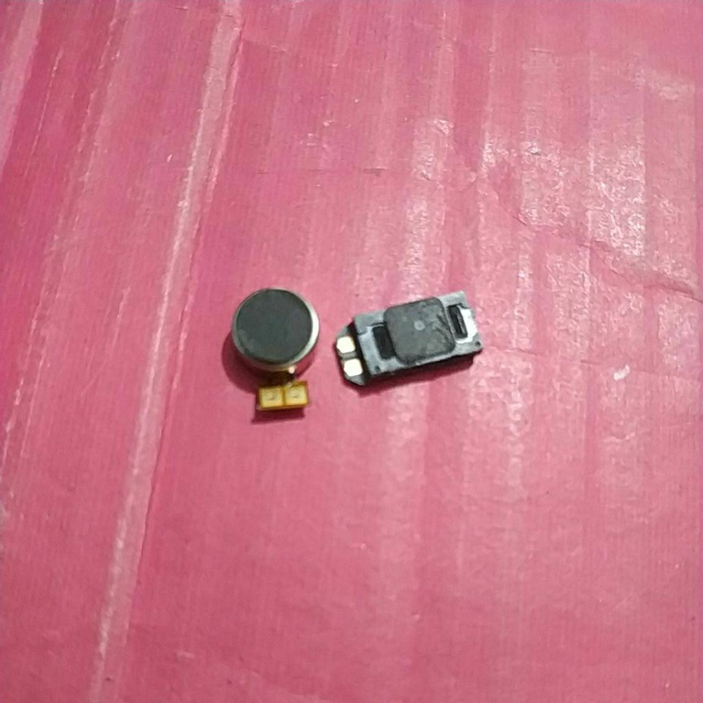 Getar speaker kecil bekas Samsung A04