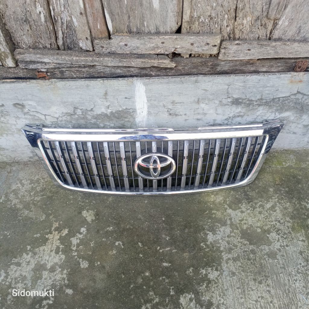 Grill Gril Toyota Kijang Kapsul Efi LGX 2003 Original Copotan