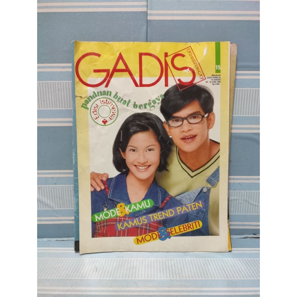 Majalah gadis cover dian sastrowardoyo edisi juni 1998