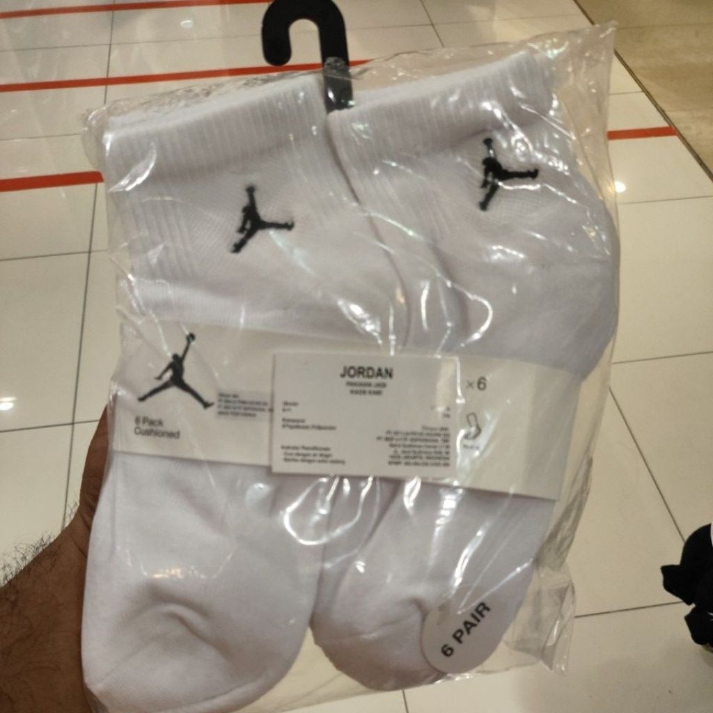 Kaos kaki Jordan isi 6 pasang JDKBJ0593001 100% Original