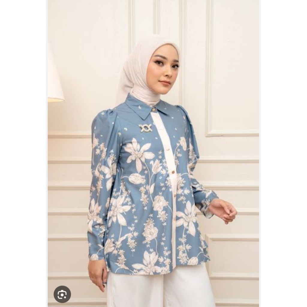 MAGNOLIA SHIRT NEW SIZE M WEARING KLAMBY