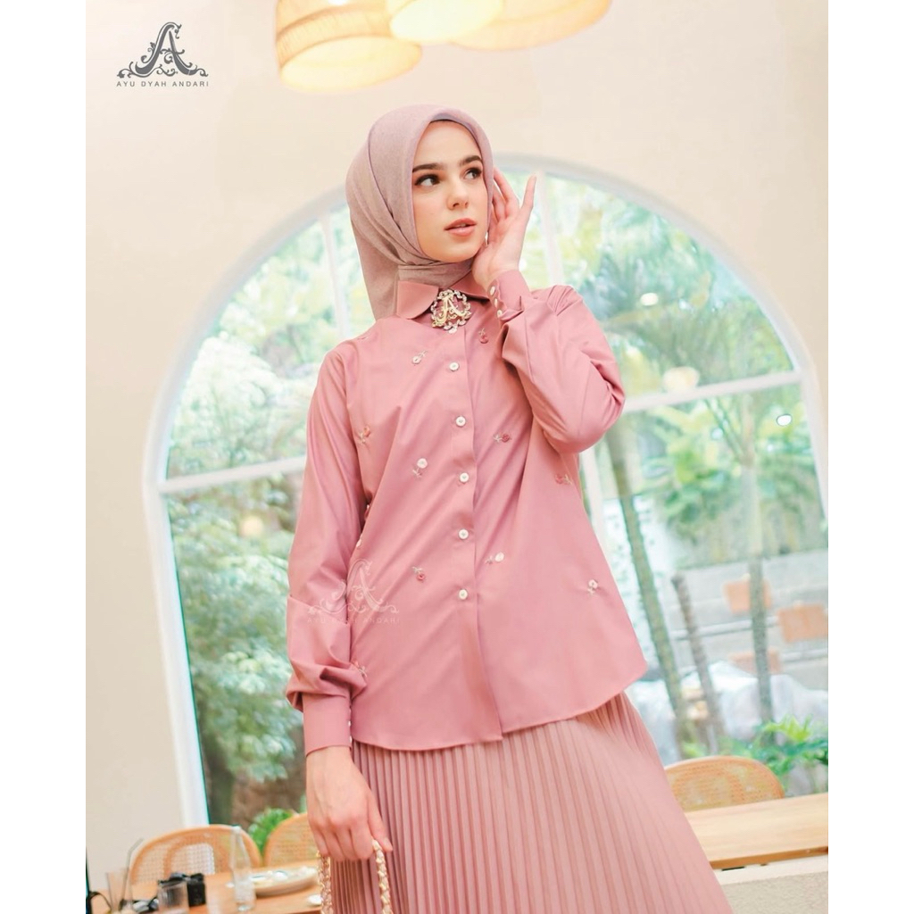 Ayu Dyah Andari The Gerina Top