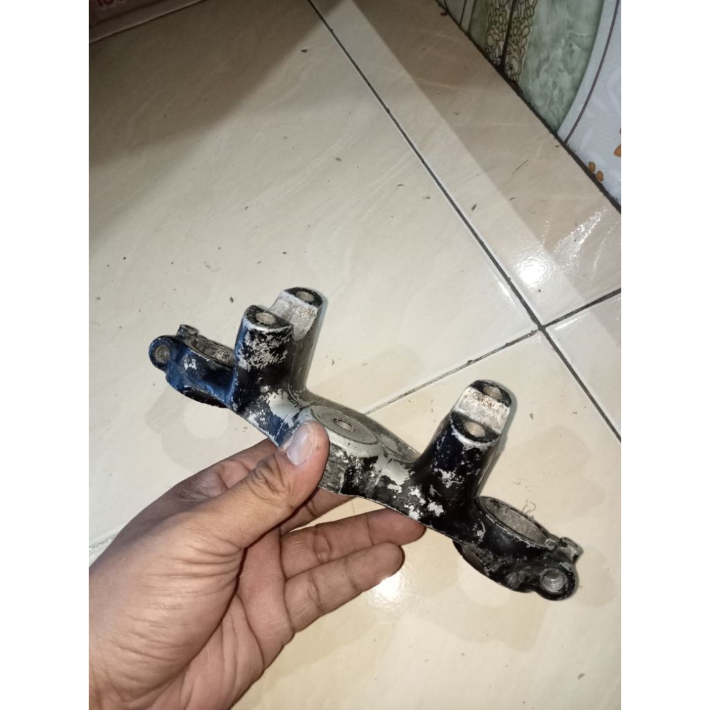 Segitiga T Atas Suzuki Ts125 TS 125 original copotan