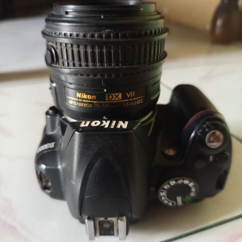 NIKON D3000 second