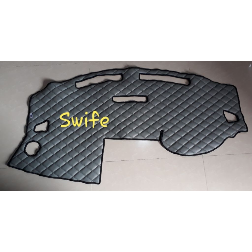 Alas Dashboard Mibil suzuki SWIFT 2008