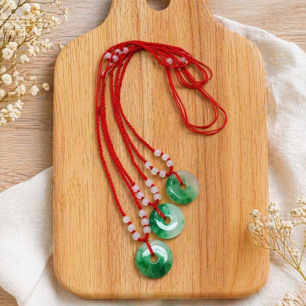 Kalung Tali Batu Giok Hijau Putih