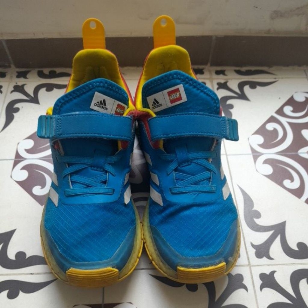 LEGO ADIDAS