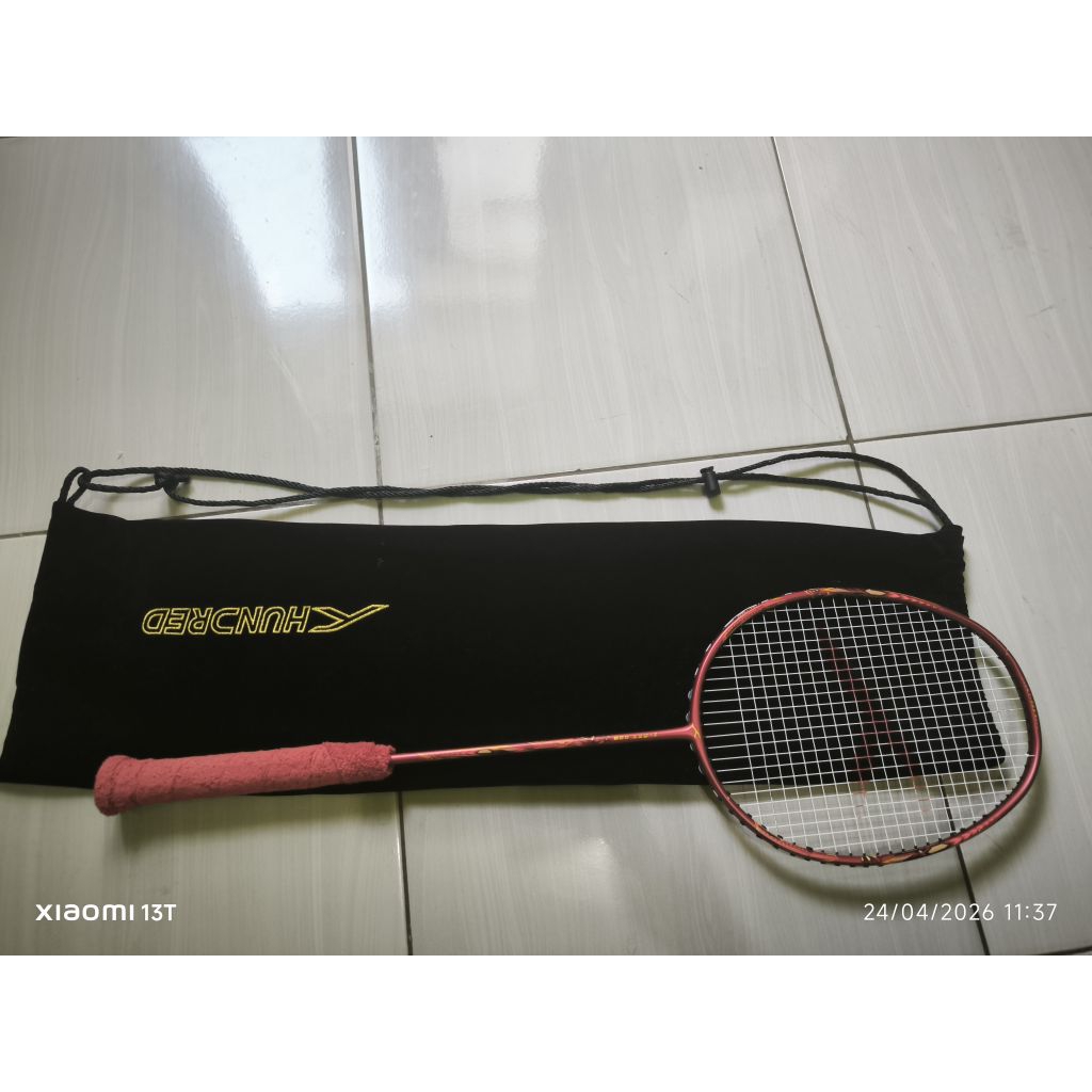 Raket Badminton Hundred T-Rex 800 bahan carbon warna dark red second