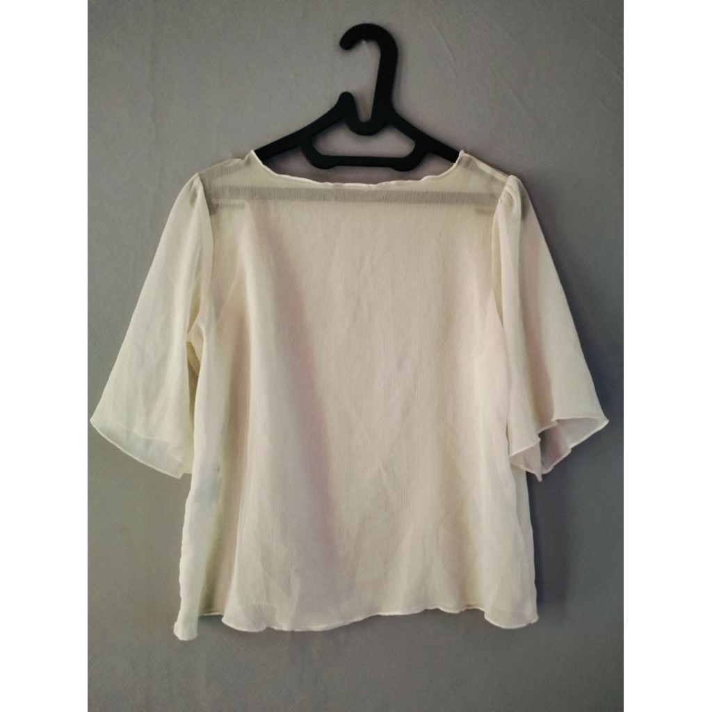 PRELOVED Outer Crop Top Transparan