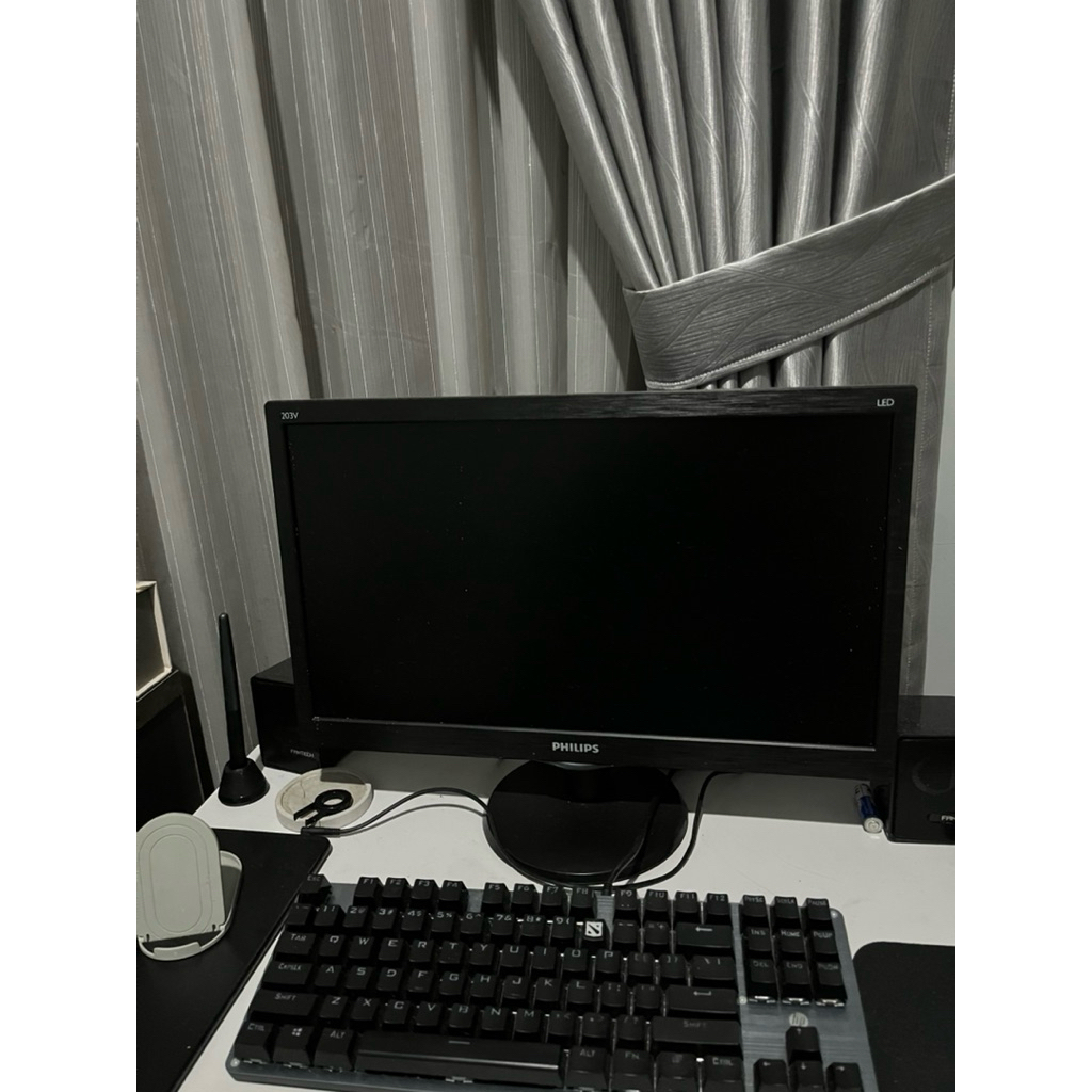 MONITOR LED PHILIPS 203V5LHSB HDMI VGA 20 INCH PHILIP (SECOND)