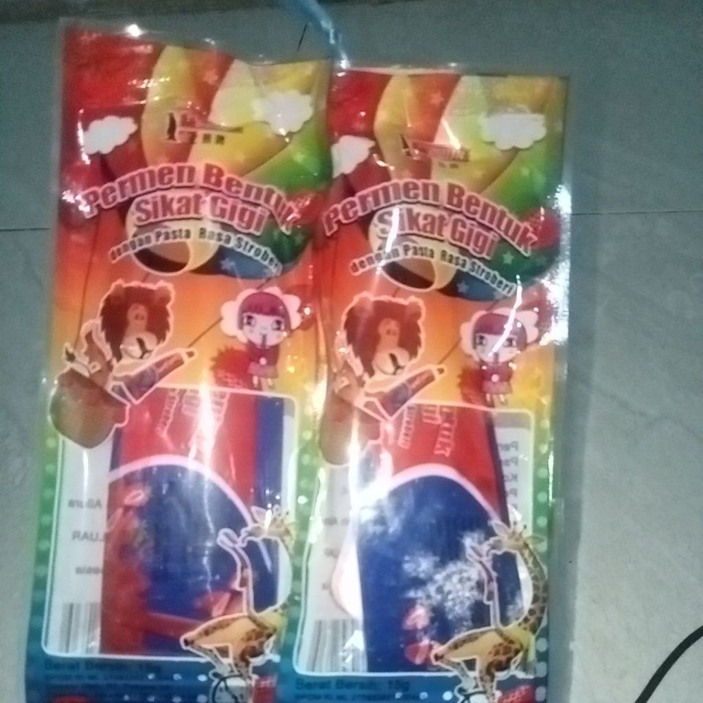 permen sikat gigi