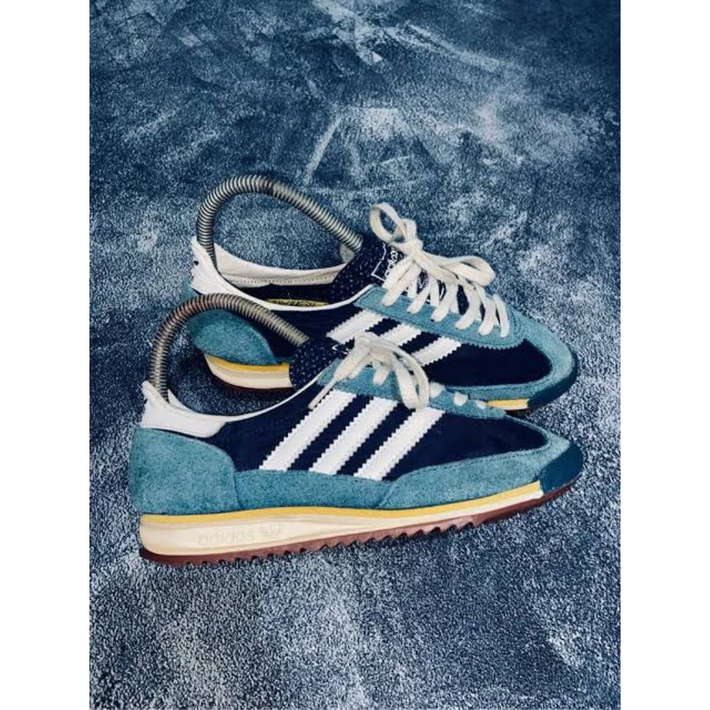 sepatu bekas adidas running casual