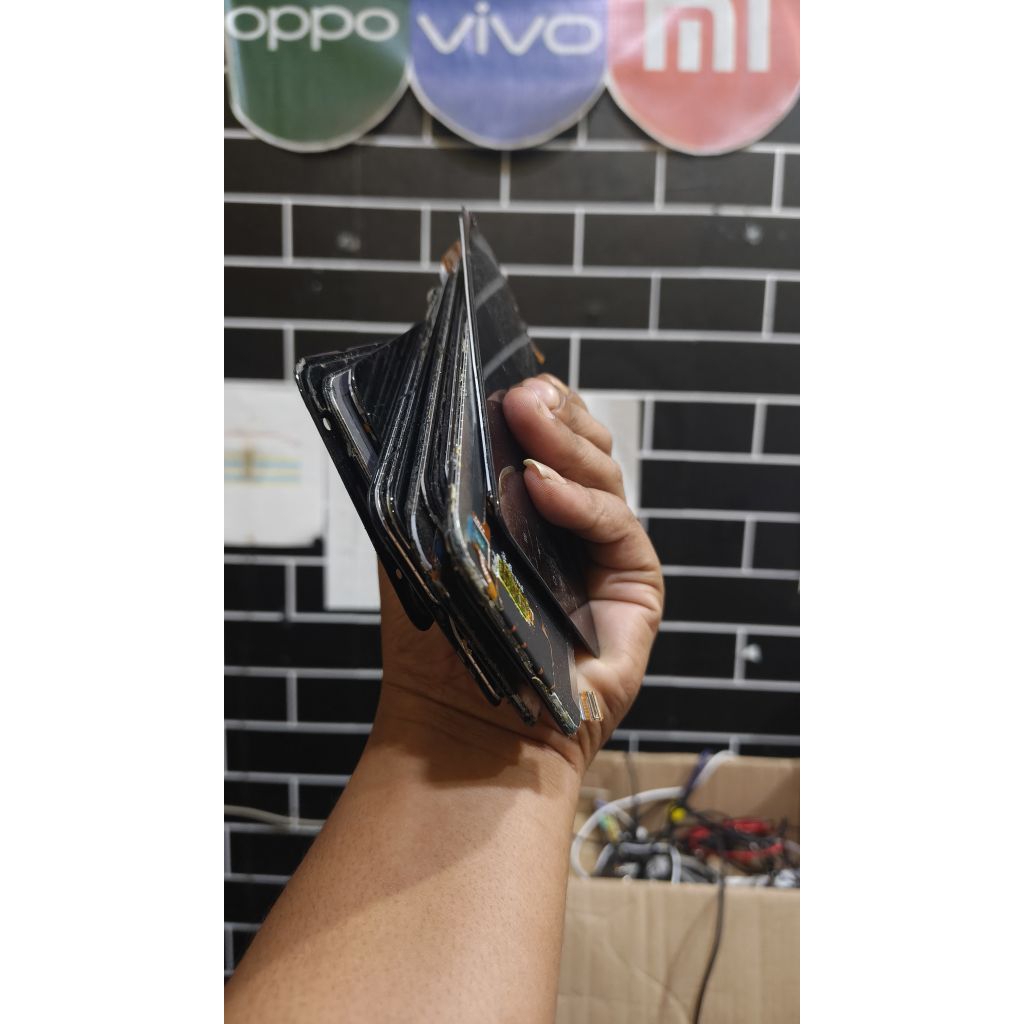 LCD BEKAS HP ANDROID