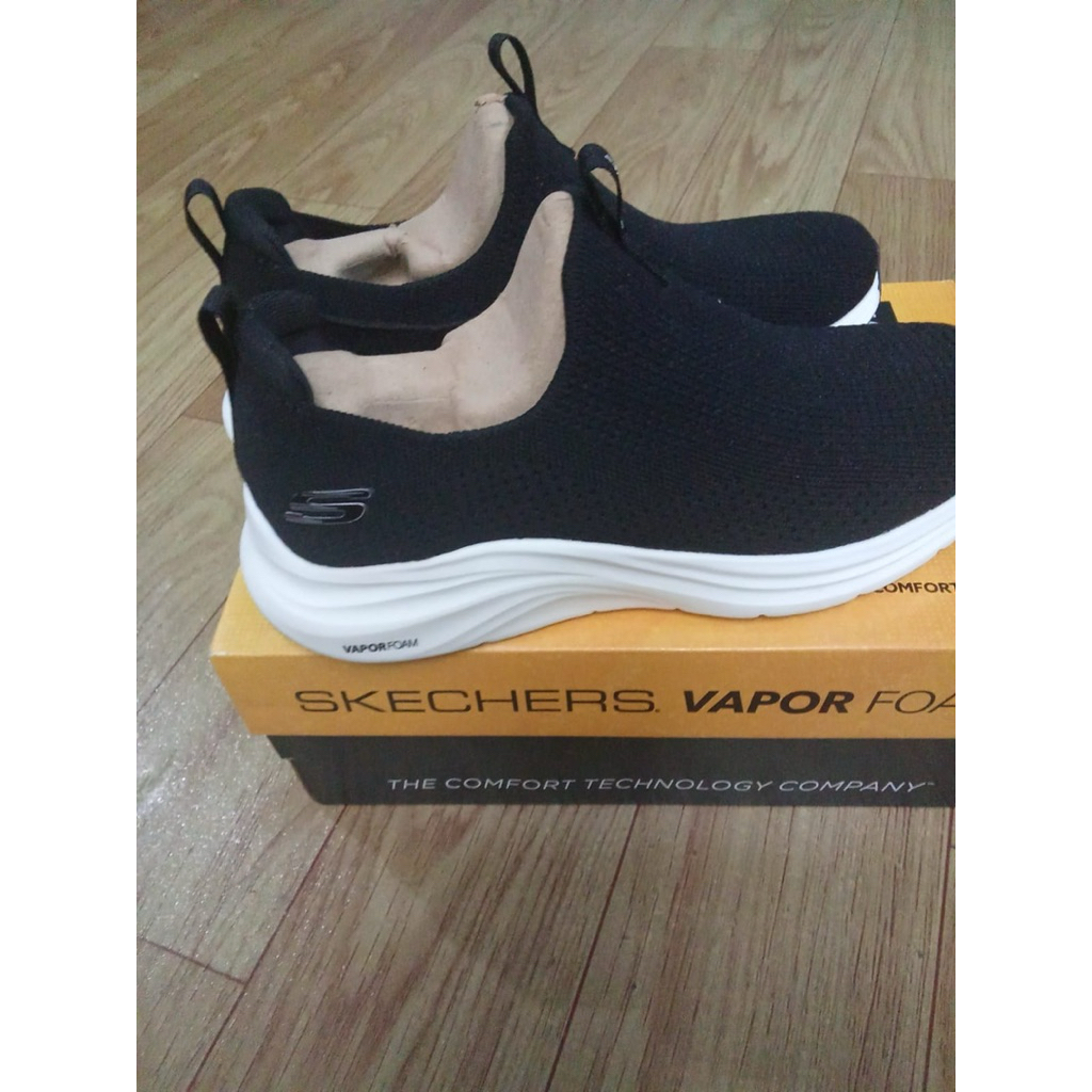 Skechers Black Slip On Ukuran 38 Women