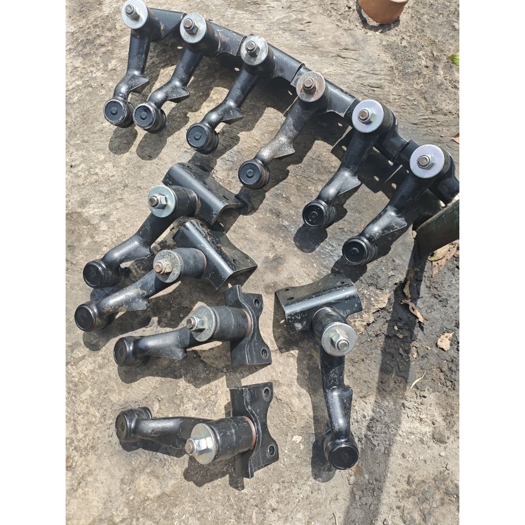 Idle Arm Assy Idle Arm Mitsubishi L300 Diesel Bensin Asli Original