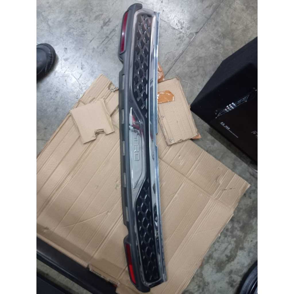 3627 TD Sillplate belakang Toyota Fortuner Ex 2015
