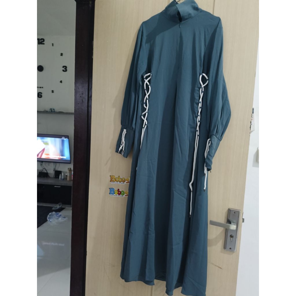 Gamis Syar'i Preloved