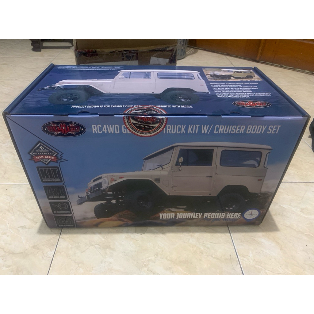 GELANDE II CRUISER RC4WD FJ40 (NEW) 1:10