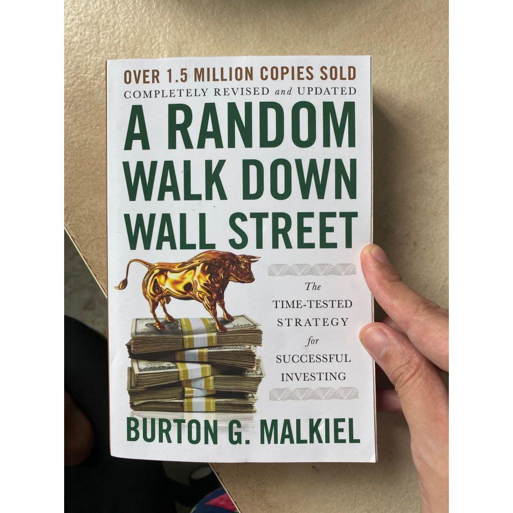 A Random Walk Down Wall Street : The Time-Tested Strategy for Successful Investing Burton G. Malkiel