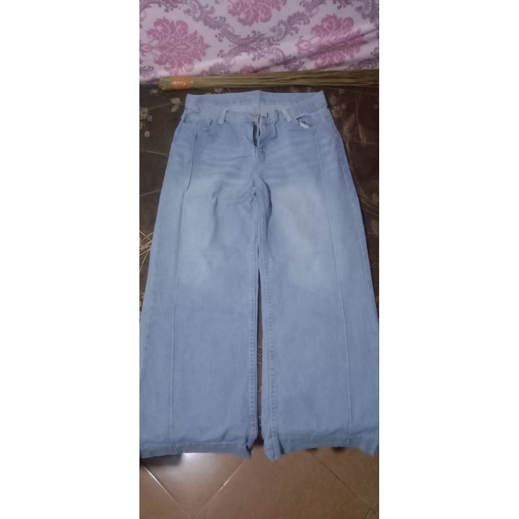 preloved baggy jeans