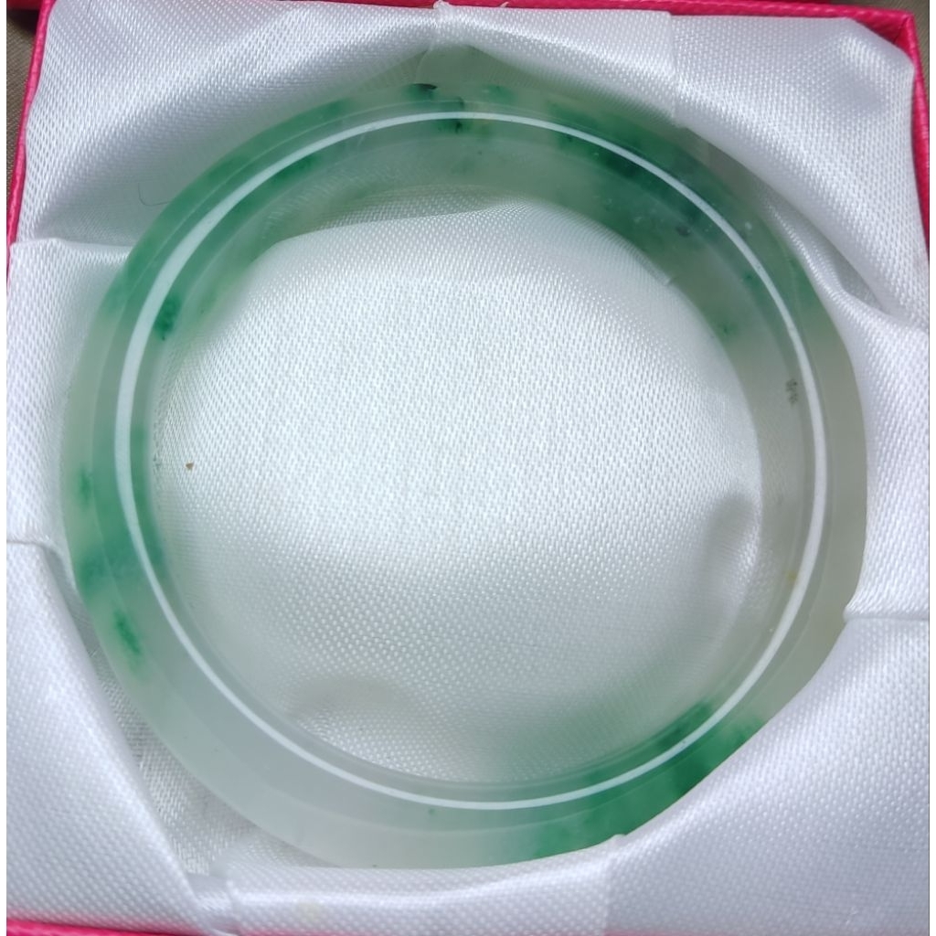 bangle giok lumut