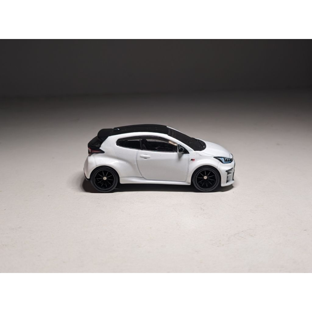 Hotwheels Premium GR Yaris White Putih Boulevard Loose