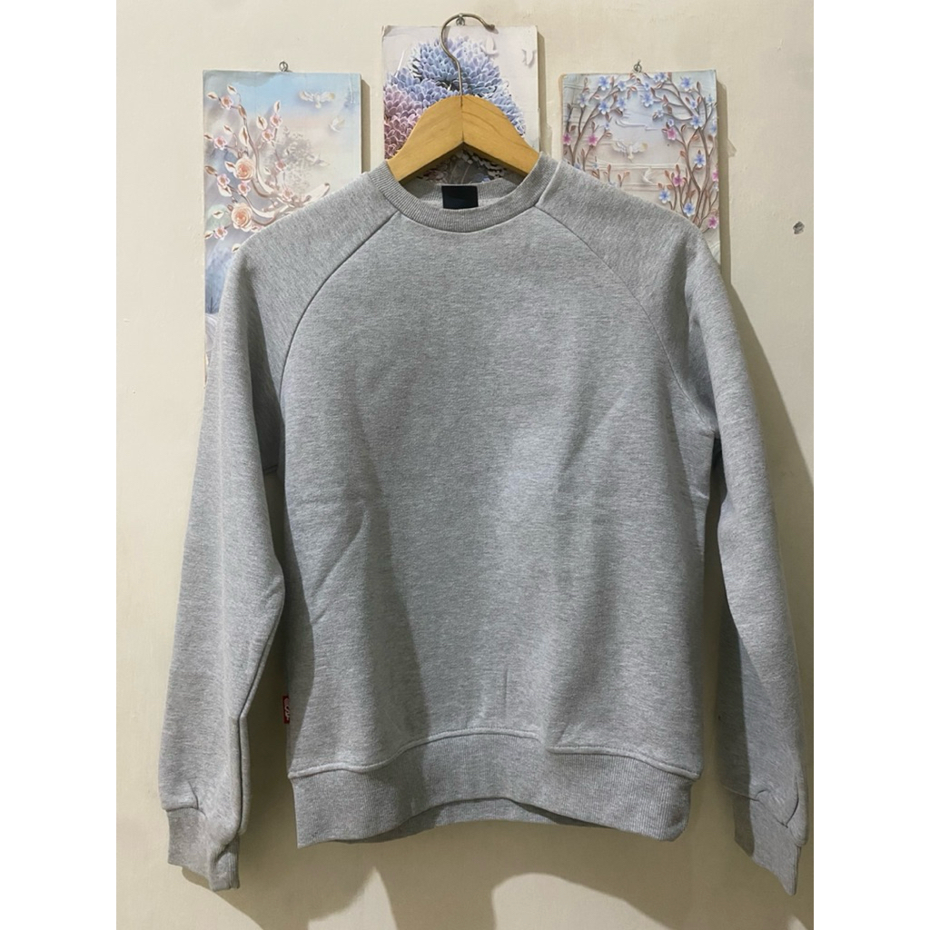 preloved sweater lecaf / sweater bahan premium/sweater bahan tebal dan lembut / preloved sweater pre