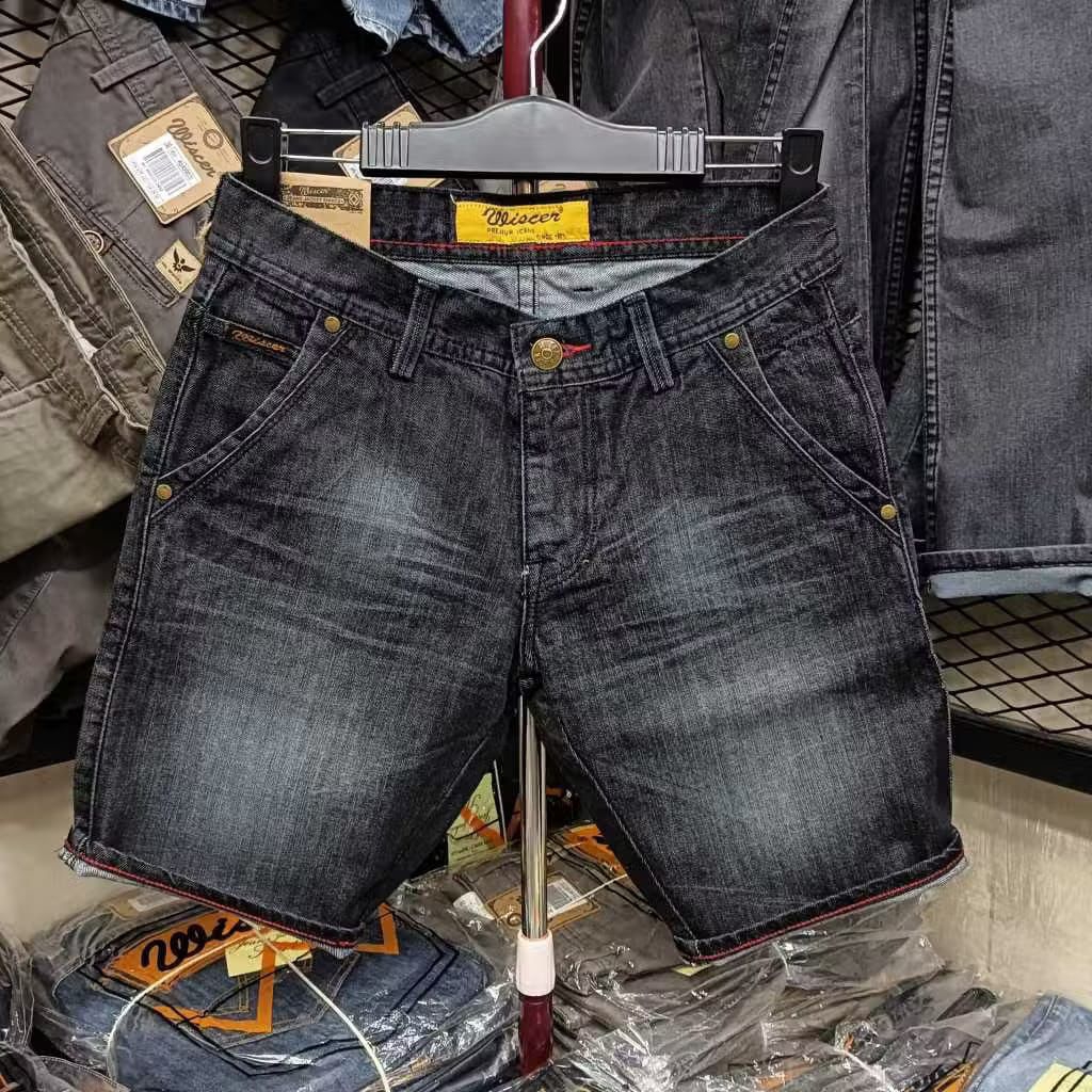 Celana jeans pendek MC Wiscer,celana MC Wiscer,celana jeans,celana pria,celana jeans MC wiscer pria