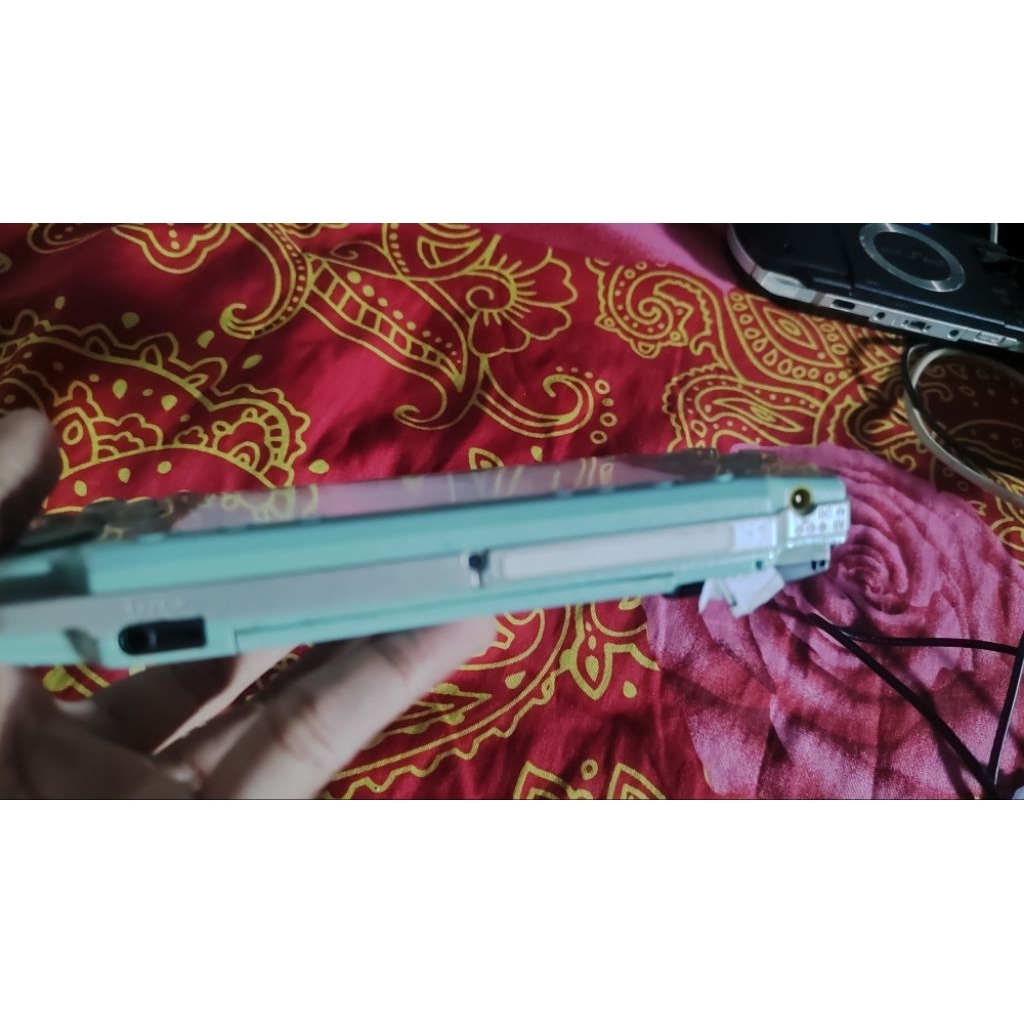 psp 2000 cfw (32gb) minus tutup baterai saja